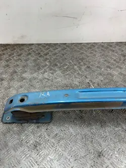 Poutre de pare-chocs arrière Ford OE OEM 3M54789233 Ka MK2