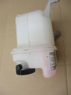 Réservoir direction assistée OEM 1707 pour Toyota Auris