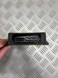 Bromsstyrningsmodul bak OEM 15748 Ferrari 488 Pista