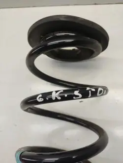 Mola traseira Kia Stonic OEM 55335H8FA0 - Usada