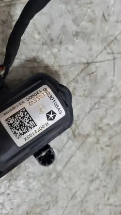 Vaimenninaktuaattori OEM 68230108AG Dodge SRT