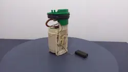 VW GOLF IV 1.6B FSI Kraftstoffpumpe 1J0919051K