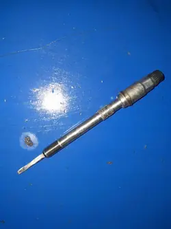 Bujía de precalentamiento OEM 03L905061K VW Audi - Usado