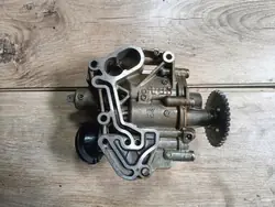 Pièce auto Volkswagen OE 04E115109C d'occasion