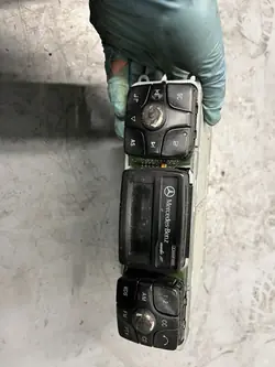 Mercedes W220 Radio OEM mefjuuuu - Gebraucht