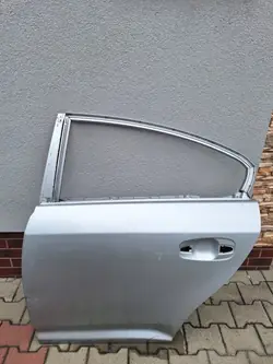 Linke & rechte Hecktüren OEM SHSFFWRW5252829JQBA-2SZXv