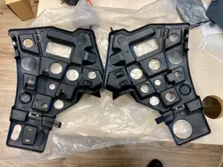 Suporte de Para-choque Dianteiro Direito Peugeot 5008 II OEM 7416R2