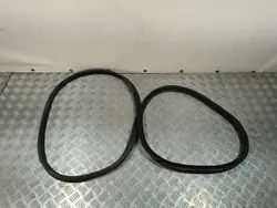 Jeep Compass takaluukun tiiviste OEM FBZ25823 - Käytetty