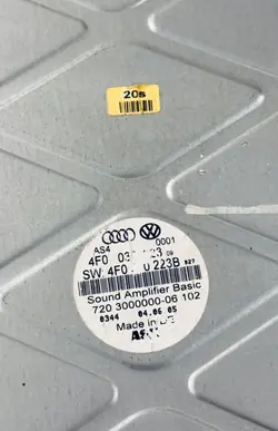 Ljudförstärkare OEM 4F0910223B för Audi A6 Allroad C5