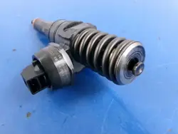 Polttoainepumppu OEM 038130073AG Skoda Octavia II 1.9TDI