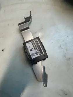 Módulo controle direção assistida Infiniti G37 OEM 28500JK00B