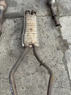 Catalyseur Mercedes E W211 2.4L OEM KT0194