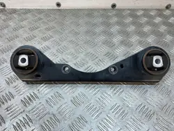Mitsubishi FBZ27582 Achterdifferentieelbevestiging - Gebruikt