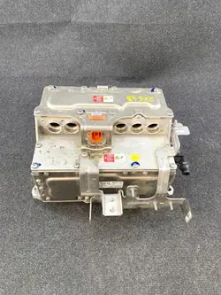 Chargeur de batterie d'occasion OEM 3G0907070E VW Passat B8