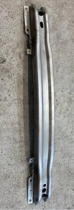 Barre de renfort pare-chocs avant Volvo S80 OEM 30791152