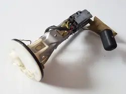 Bomba de combustível Toyota Land Cruiser 2006 2322166040