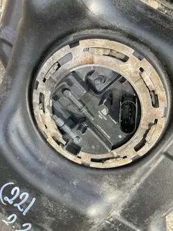 Réservoir carburant Mercedes VITO 447 OEM A4474705600