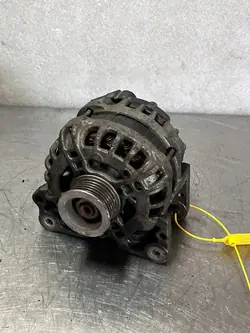 VW UP MII CITIGO 1.0 MPI Vaihtovirtageneraattori 04C903023A