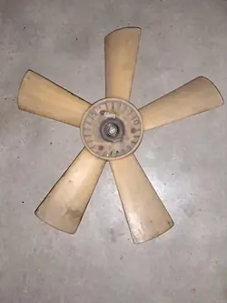 Kylarrubrik Mercedes W124 2.3 M102 1022002123