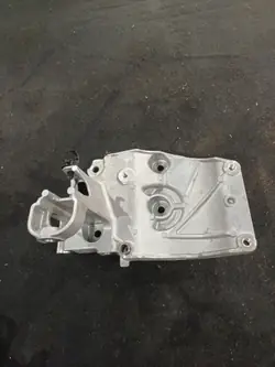 Soporte compresor aire acondicionado OEM 9828598480 usado