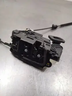 Serrure de porte Skoda 5K4839016F