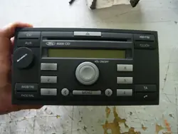 Rádio CD Ford 6S6118C815CB para Fiesta MK5