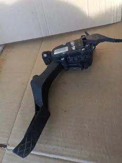 Gaspedal OEM 7H1721503D für VW T5 2.5 TDI