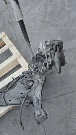 Poutre Suspension Arrière OEM BELKA TYLNA ZAWIESZENIA