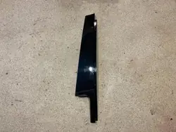 BMW X7 G07 Takaikkunan Lista Vasen Puoli OEM 7453843