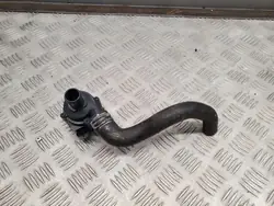 Audi A5 2019 Fram Vattenpump OEM 8W0122448P