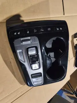Panneau Tunnel Hyundai Tucson IV OEM 83350-N7600