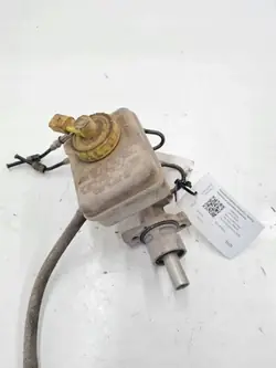 VW Remcilinder OEM 1J1614019 voor Golf VI