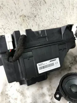 Mazda CX-30 Soundsystem OEM DFR766A20 Gebraucht