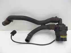 Bomba de agua Audi A3 S3 8P OEM 9006333C - Usada