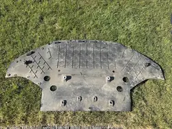 TESLA MODEL S Motorlock Framsidan OEM 1056376-00-C