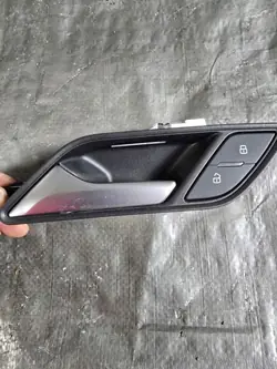 Verrou Portière Audi A3 8V Avant Gauche OEM 8V3837019A