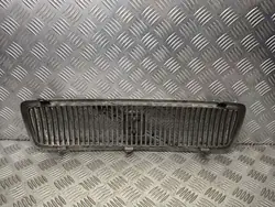 Grill Volvo V70 2.4 D OEM 8659875