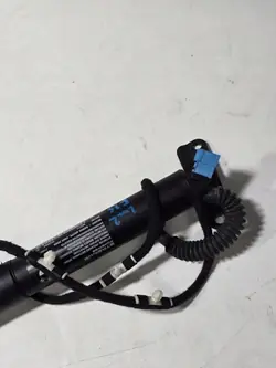 BMW OE 7232004 Kofferbakklepactuator - Gebruikt