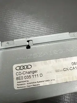Audi A4 B7 vaihteenvalitsin OEM 8E0035111D