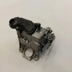 Mini OE öljypumppu OEM 851375608 Clubman 2015