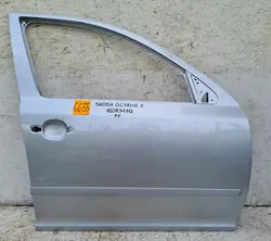 Höger framdörr Skoda Octavia II