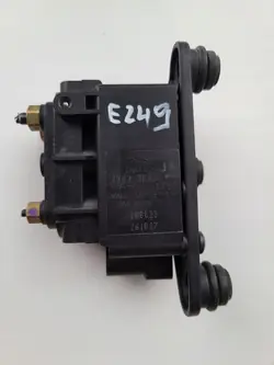 Distributeur Pneumatique de Suspension Jaguar JX63-3B486-AA