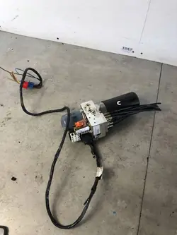 Válvula de dobragem de teto Peugeot 307 CC DAI1104715