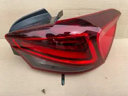 SEAT IBIZA V Oikea LED-takavalo punainen 6F0945208H