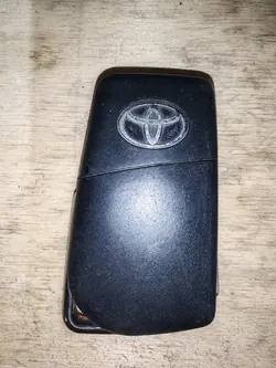 Llave Mando Toyota Verso Lift 14-18 OEM - Usado