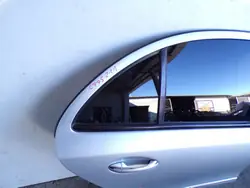 Porta Traseira Direita Mercedes W211 OEM C775 - Usada