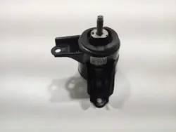 Moottorin kiinnike OEM 21824-R1500 Hyundai Bayon 1.0 T-GDI
