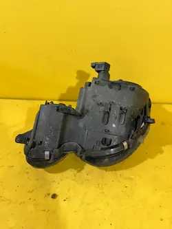MERCEDES S211 Rechtes Scheinwerfer