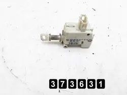 OEM AM-373631 Keskitulppamoottori Audi A6:lle