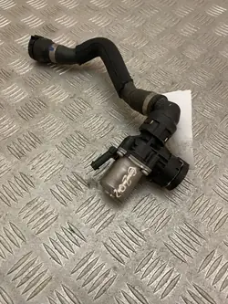 Válvula controle líquido refrigeração BMW OE 8689694